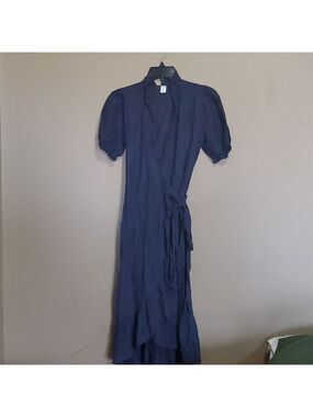 Old navy wrap dress size xs